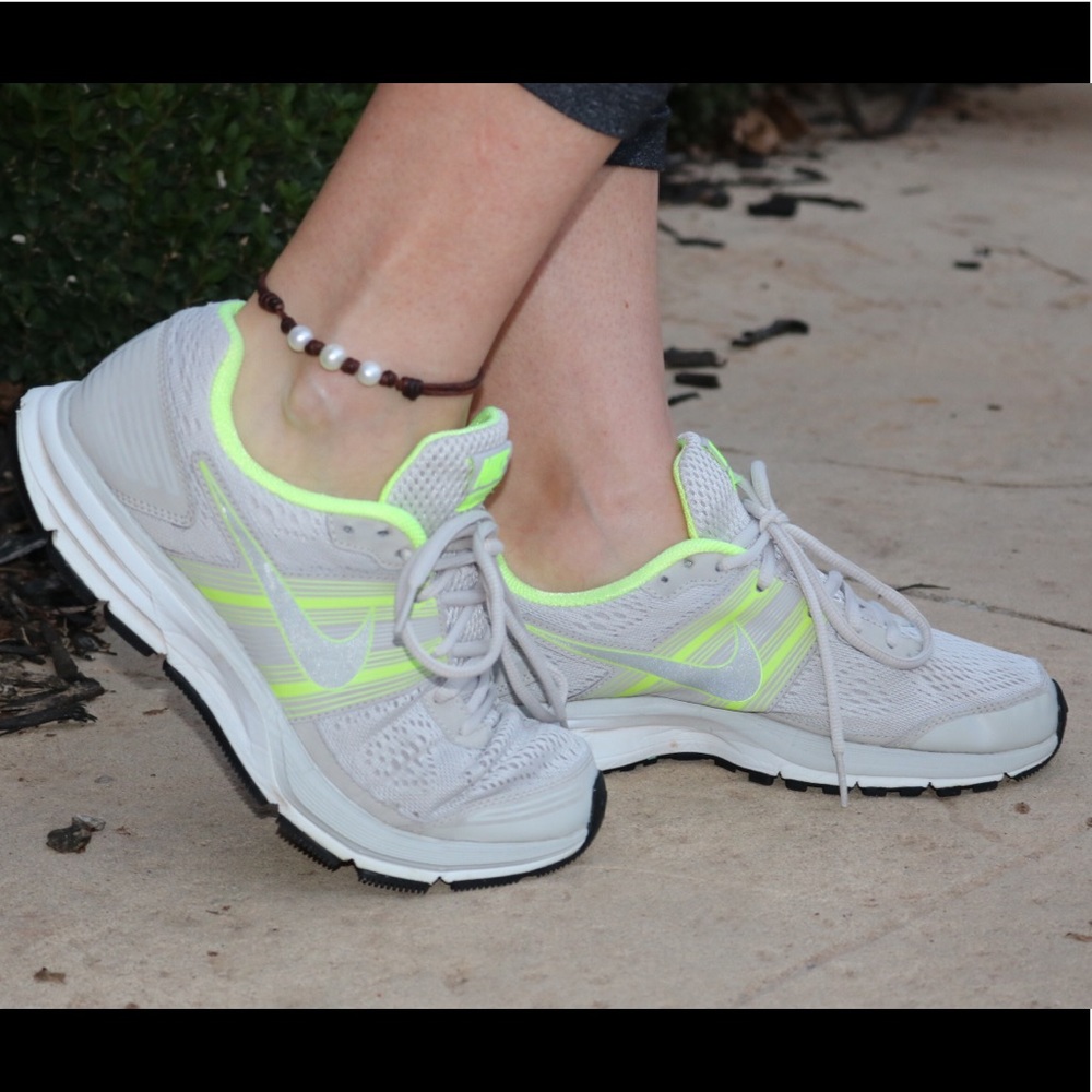 Nike Pegasus 29 Neon Yellow and grey